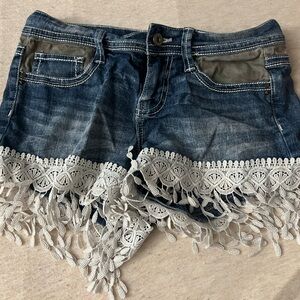 Lei Blue Denim with Red Tag